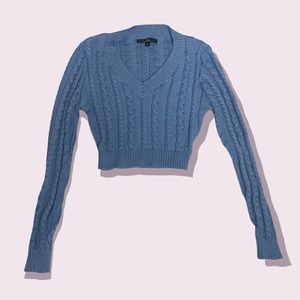 BABY BLUE CROPPED KNITTED SWEATER
